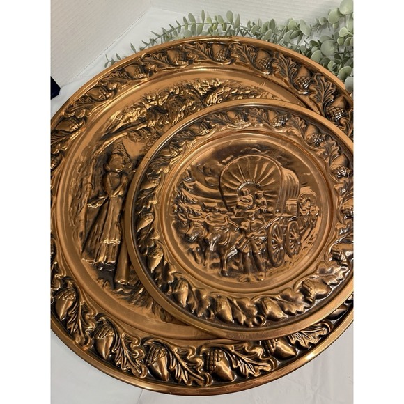 Vintage Coppercraft Guild Copper  Set Of  2 PCs  Wall Hanging Plates 20"and 13" - Picture 16 of 16